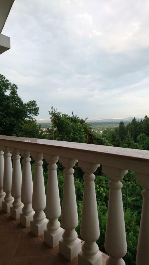 Apartma Dolomiti Любляна Екстериор снимка