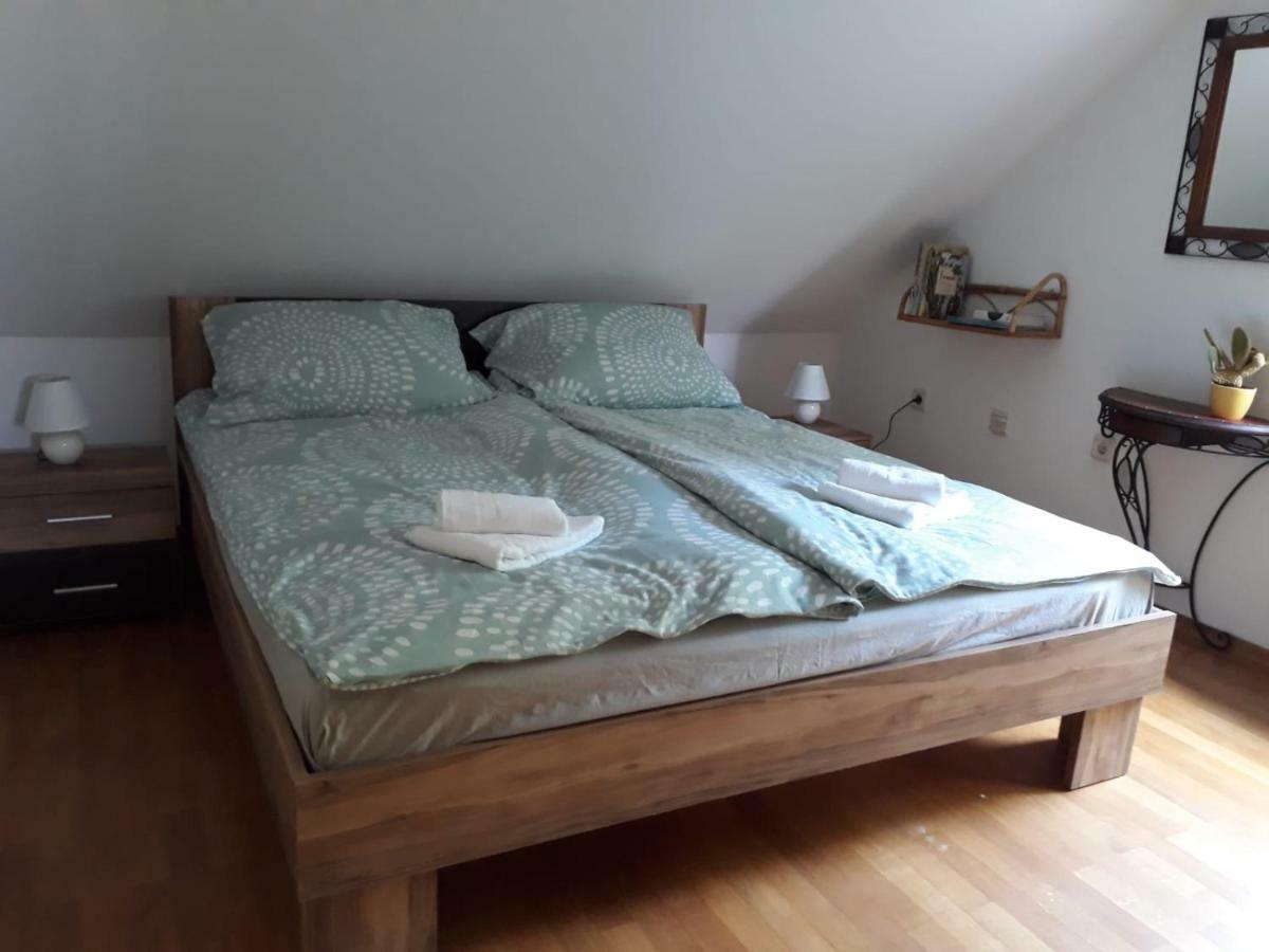 Apartma Dolomiti Любляна Екстериор снимка